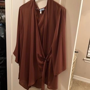 Blouse only been worn, once dry, cleaned